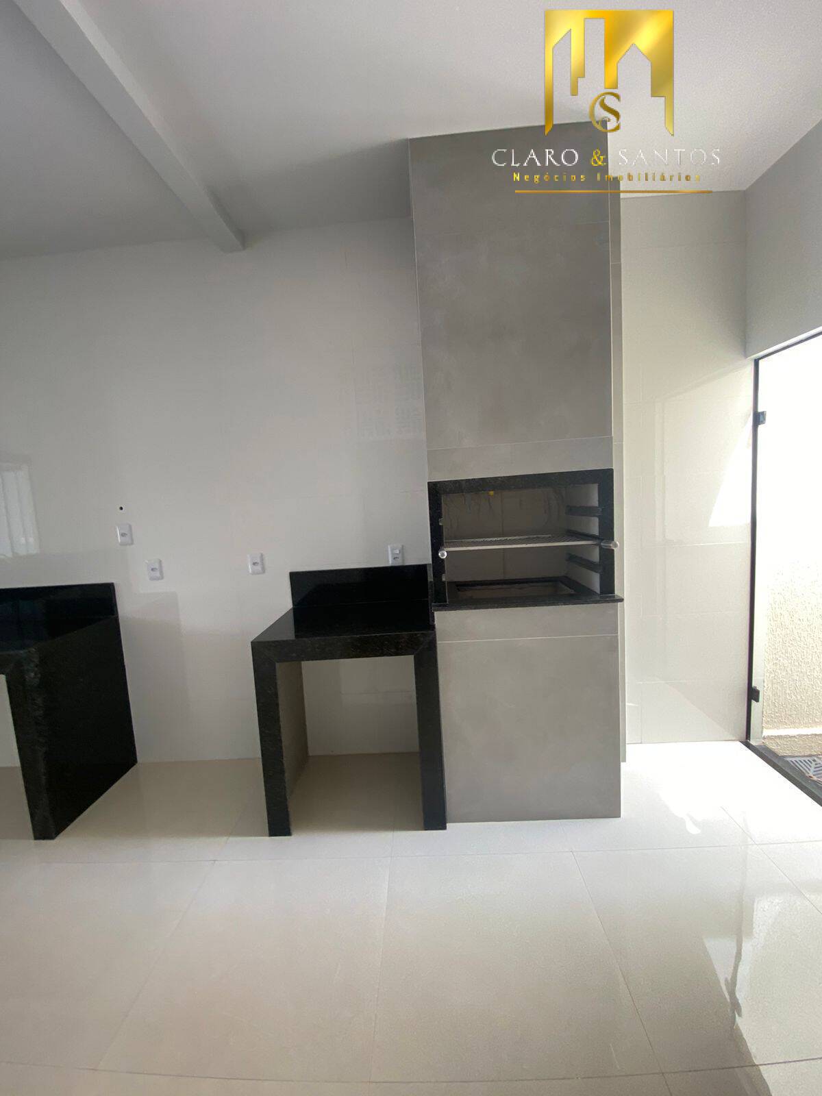 Casa à venda com 3 quartos, 117m² - Foto 24