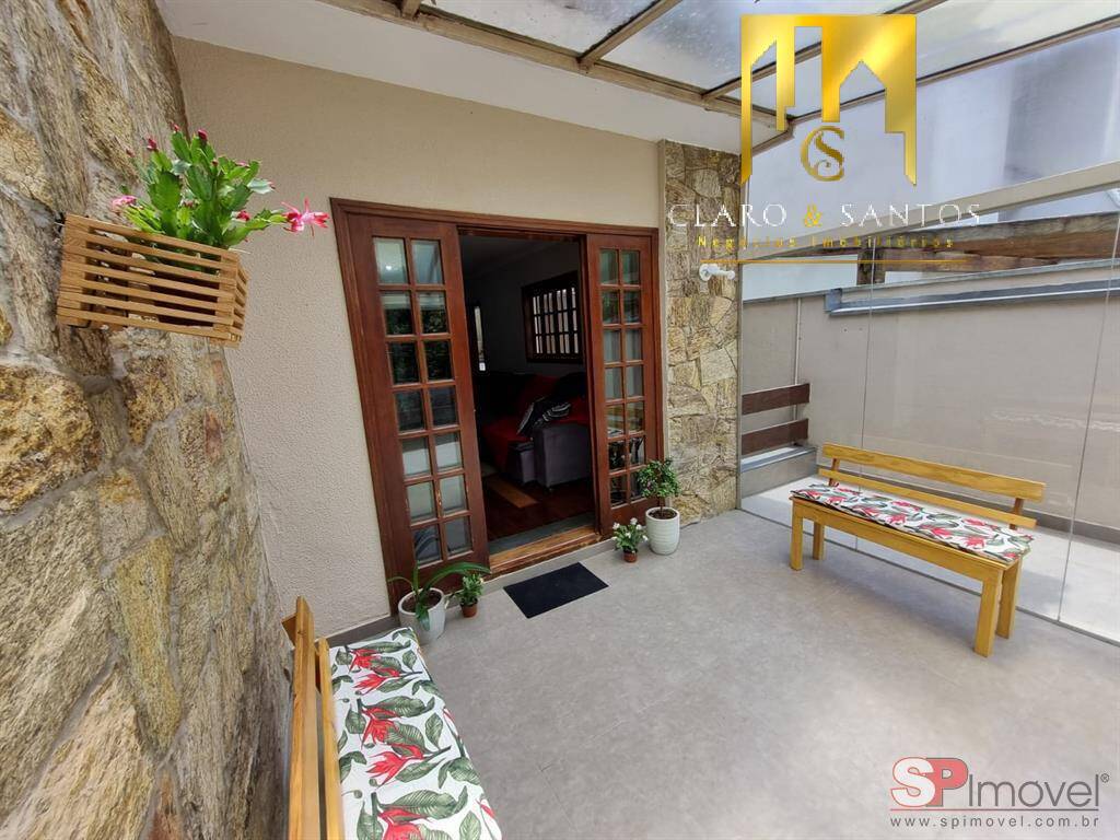 Casa à venda com 3 quartos, 179m² - Foto 2