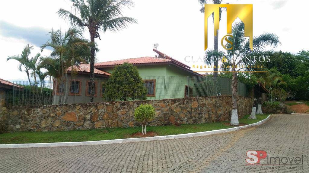 Casa à venda com 3 quartos, 650m² - Foto 6