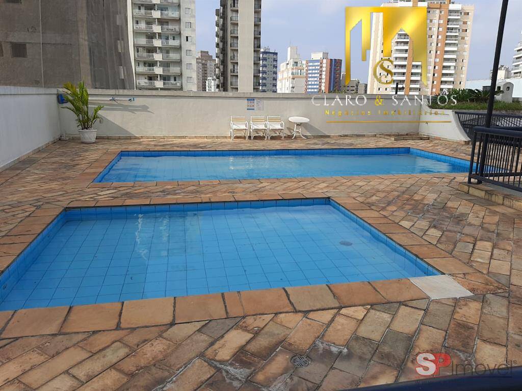 Apartamento à venda com 3 quartos, 140m² - Foto 4