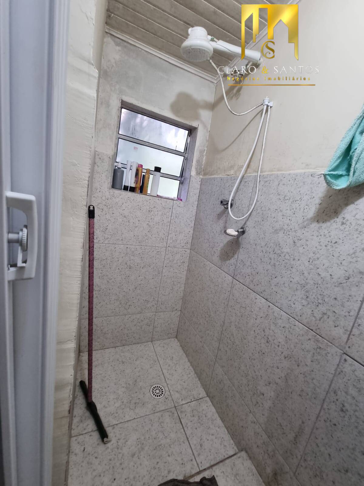 Casa à venda com 2 quartos, 300m² - Foto 17