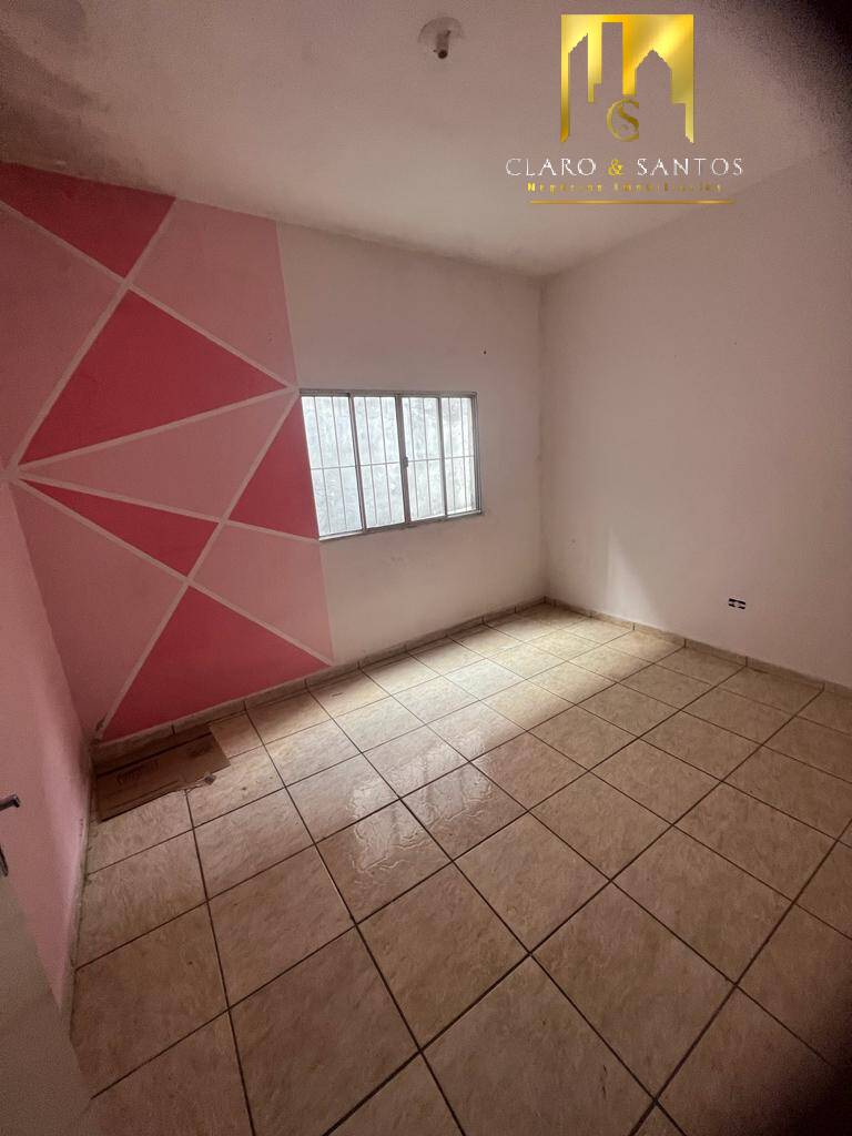 Casa à venda com 3 quartos, 250m² - Foto 11