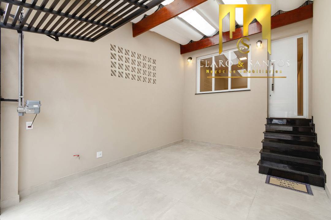 Casa à venda com 2 quartos, 40m² - Foto 2