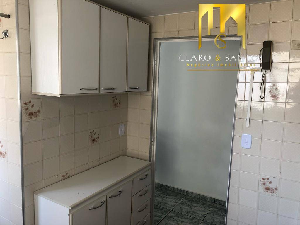 Apartamento à venda com 2 quartos, 49m² - Foto 4