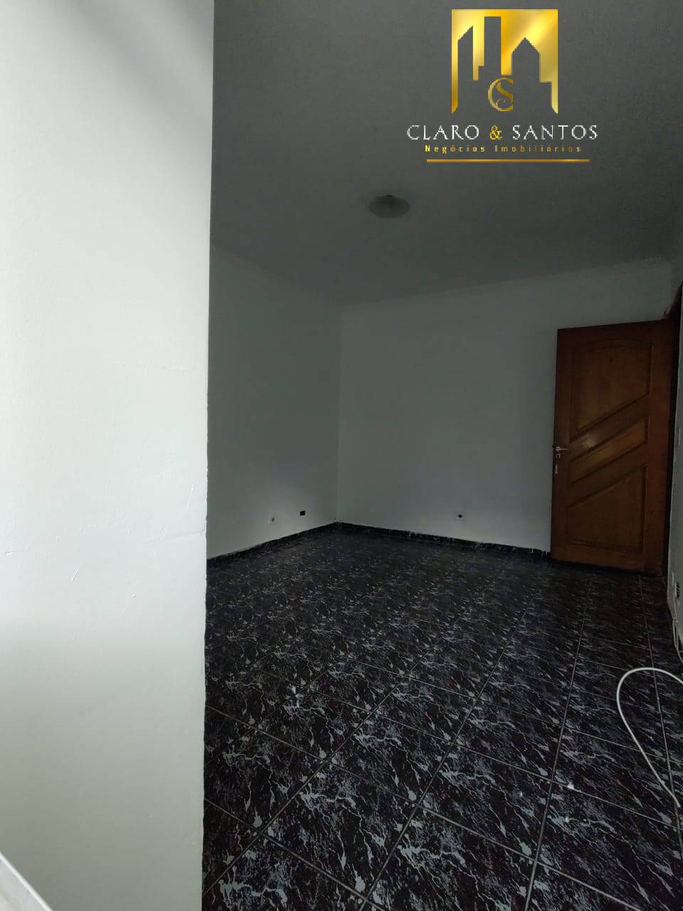 Casa à venda com 2 quartos, 50m² - Foto 5