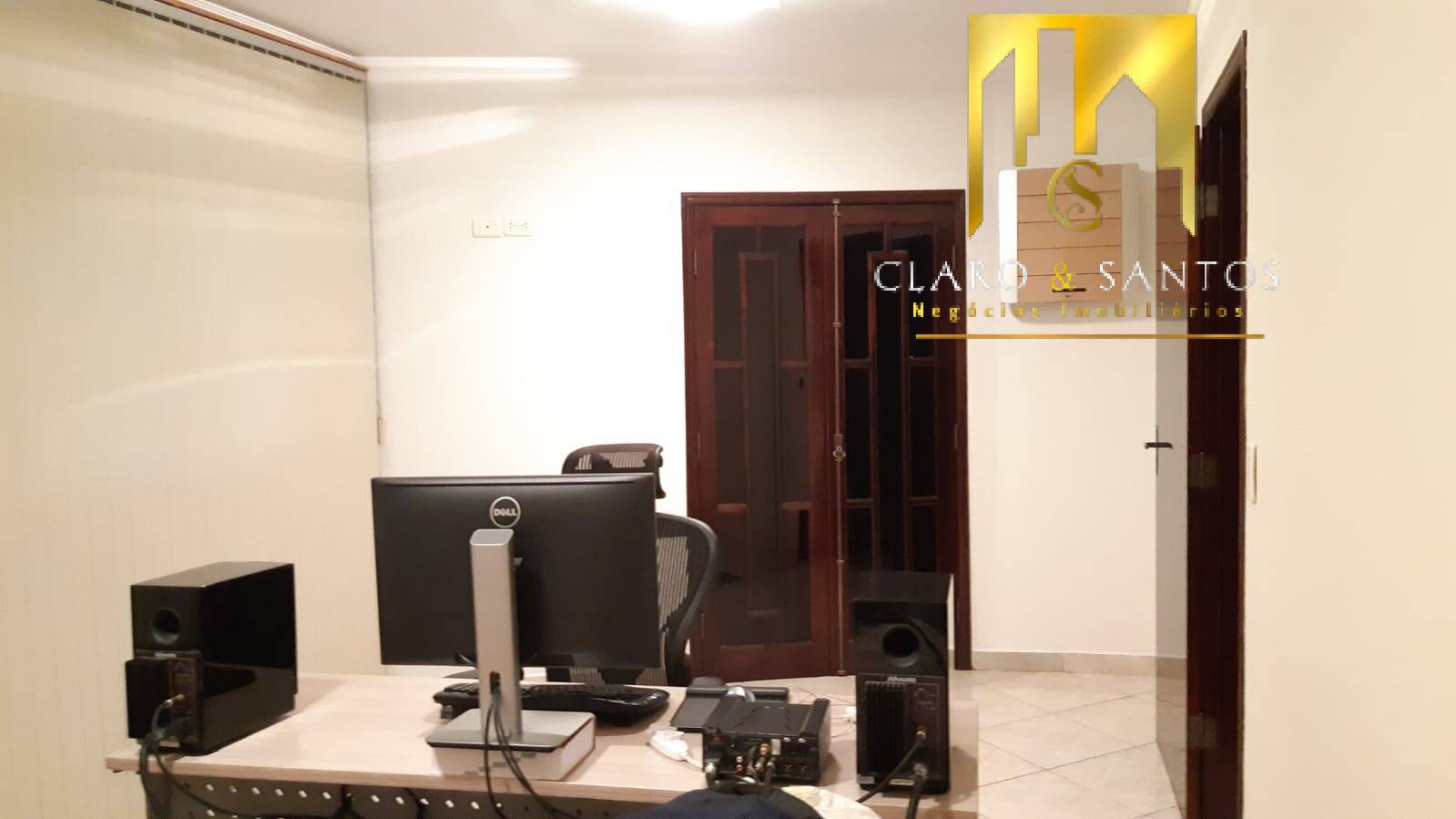 Casa à venda com 3 quartos, 164m² - Foto 7