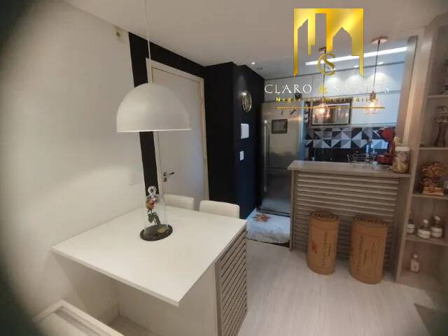 Apartamento à venda com 2 quartos, 48m² - Foto 17