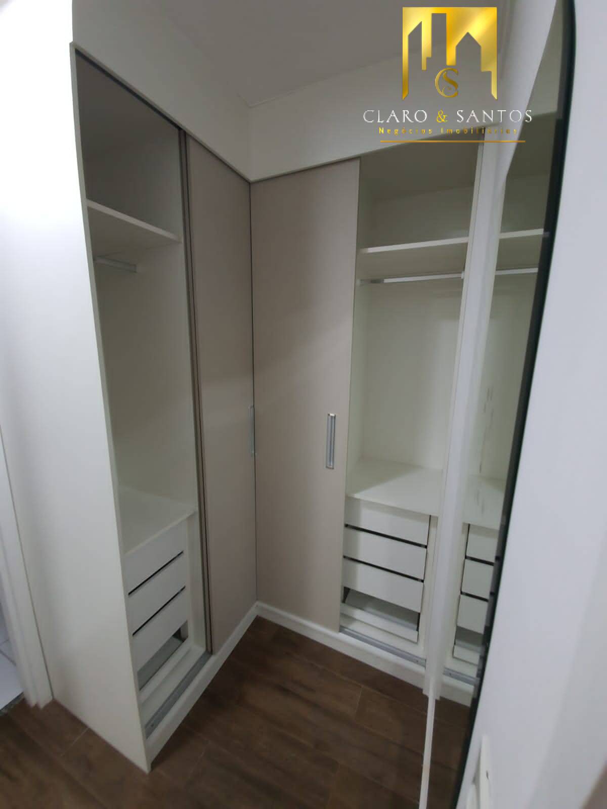 Apartamento para alugar com 2 quartos, 68m² - Foto 29