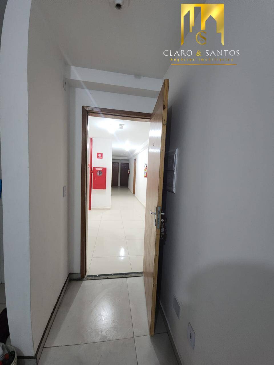 Apartamento para alugar com 2 quartos, 46m² - Foto 11