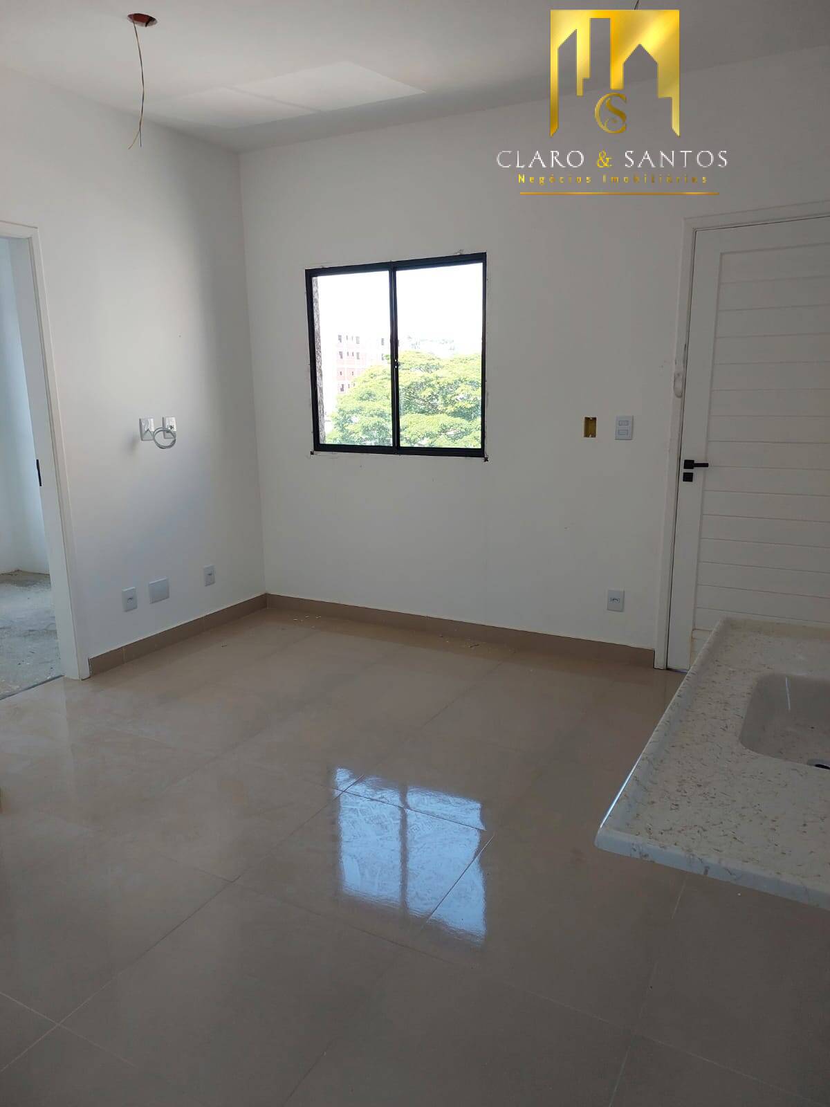 Apartamento à venda com 1 quarto, 30m² - Foto 8