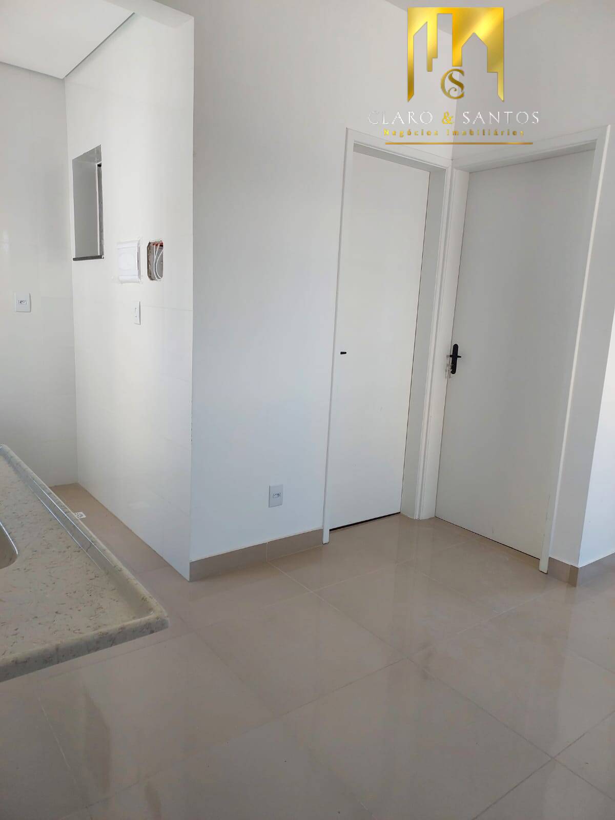 Apartamento à venda com 1 quarto, 30m² - Foto 9