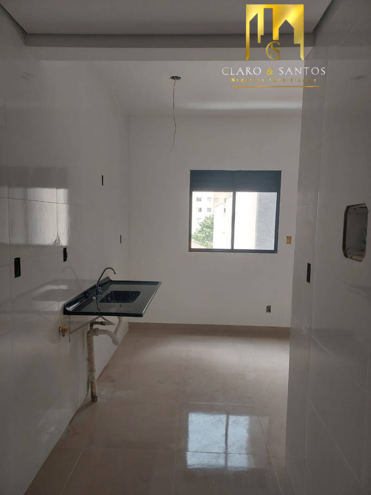 Apartamento à venda com 2 quartos, 30m² - Foto 1