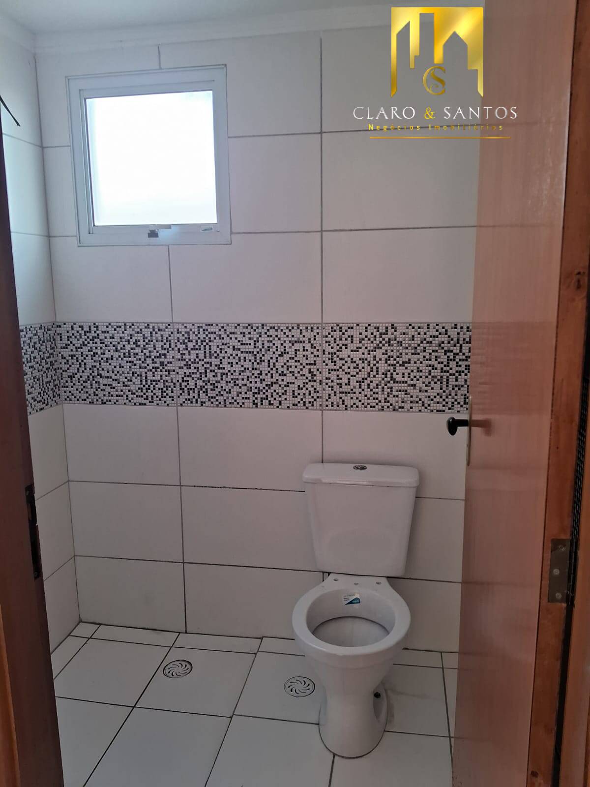 Apartamento à venda com 2 quartos, 83m² - Foto 1