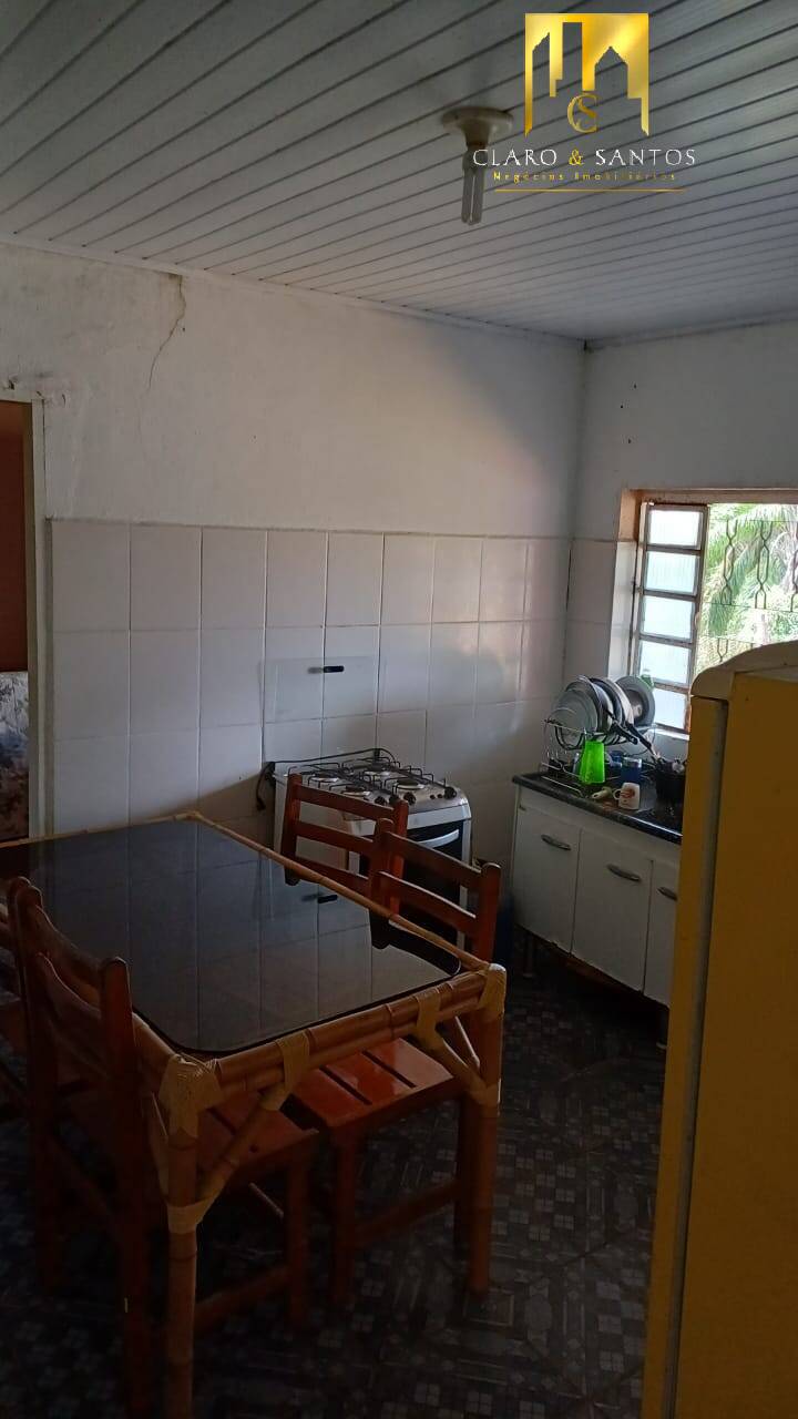 Fazenda à venda com 3 quartos, 1600m² - Foto 3